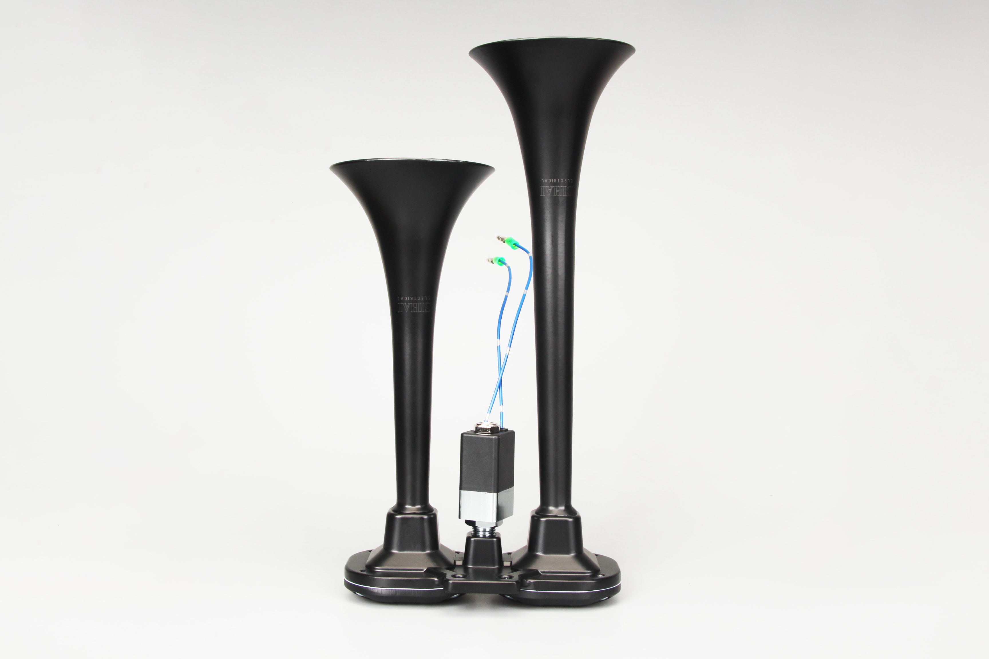 LB-1901 / LB-1902 货车通用双管电控气喇叭 - 白底图