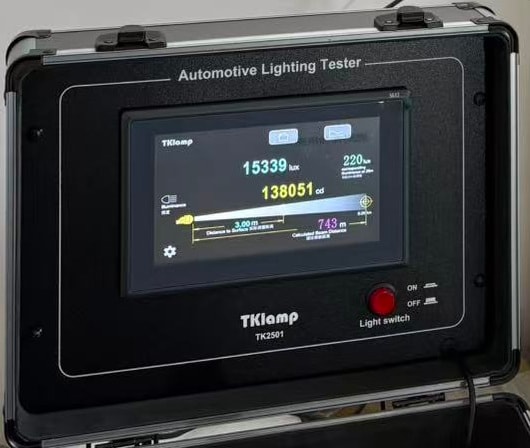 LE-1501 汽车LED大灯 - 3米远光测试图