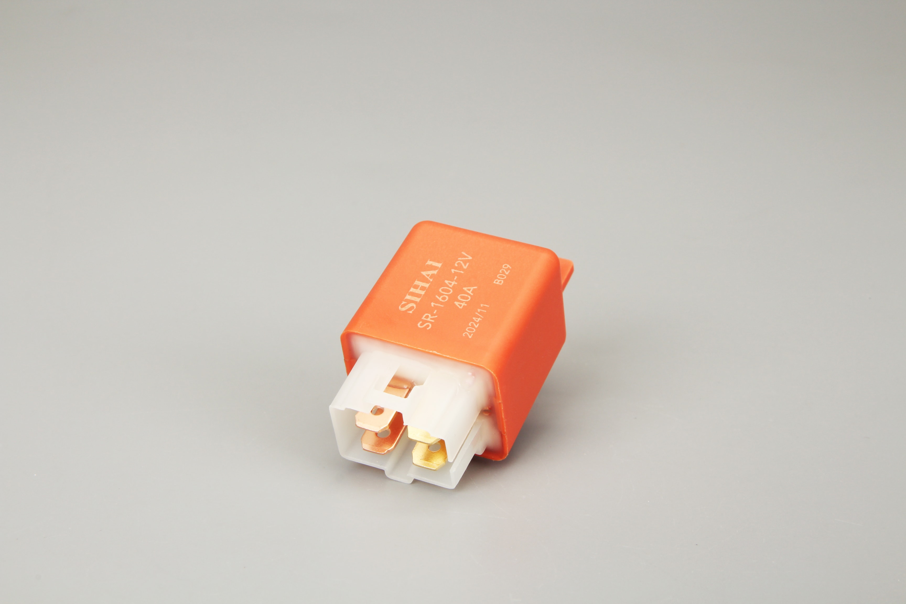 SR-1604 汽车空调继电器 - 12V 产品图